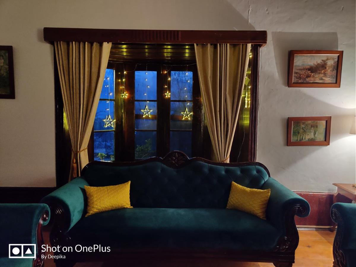 The Sunshine Heritage Bed & Breakfast Manali  Exterior photo