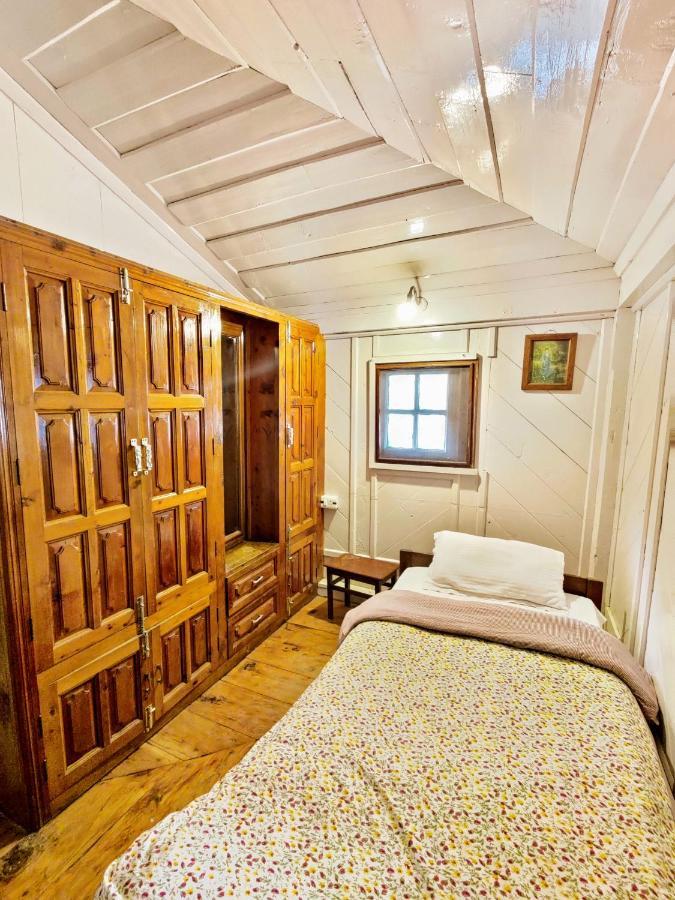 The Sunshine Heritage Bed & Breakfast Manali  Exterior photo