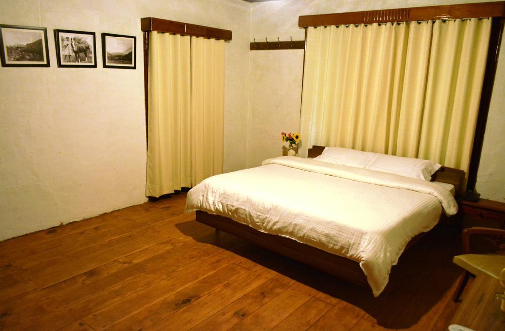 The Sunshine Heritage Bed & Breakfast Manali  Room photo