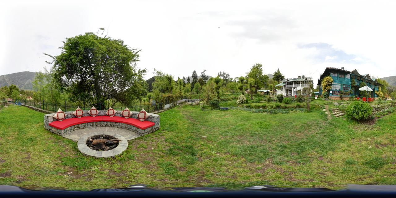 The Sunshine Heritage Bed & Breakfast Manali  Exterior photo